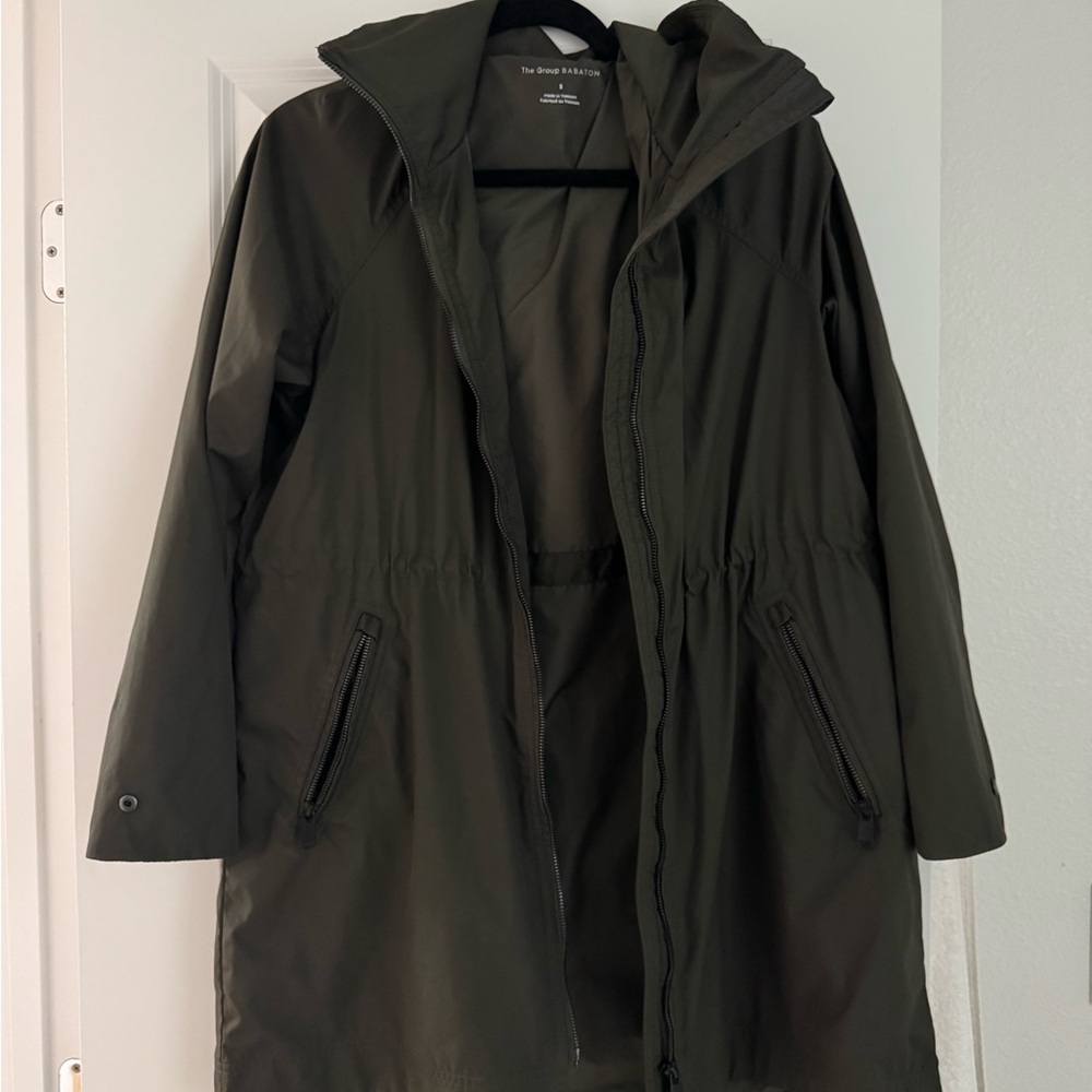 Babaton Aritzia Women's Olive Green parka Small
